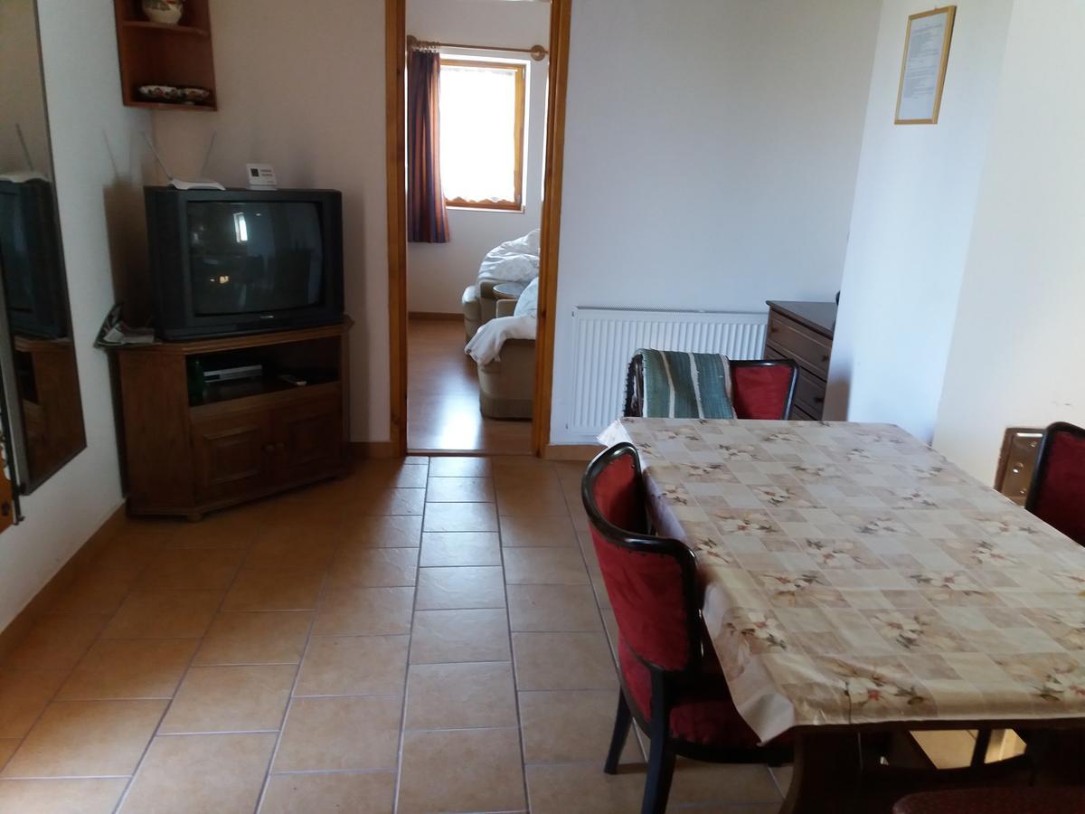 Orban Vendeghaz Guest House Kovagoors Екстериор снимка